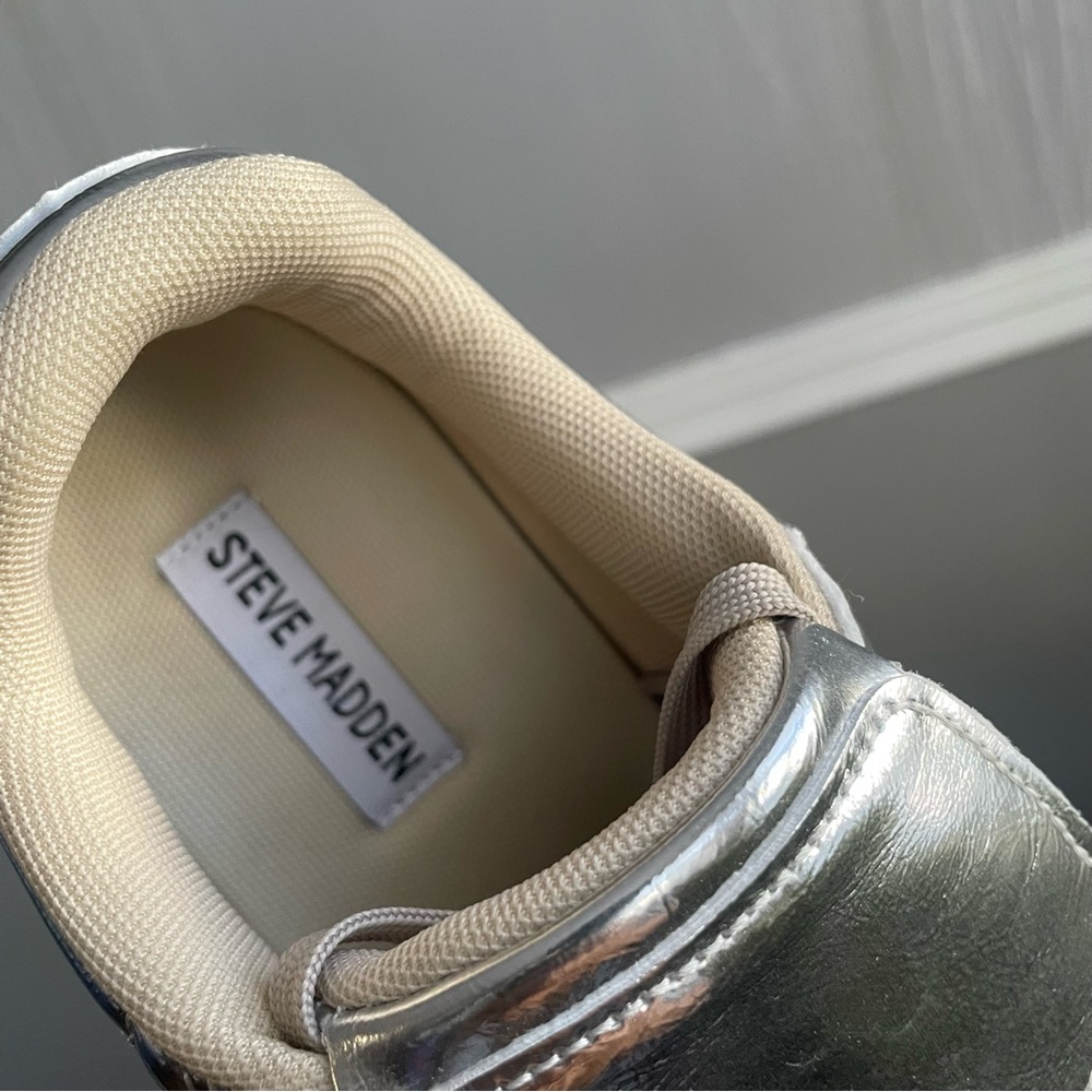 Steve Madden Madrid Womens Metallic Silver Sneakers Casual Shoes, Size 9.5 US - Picture 4 of 10